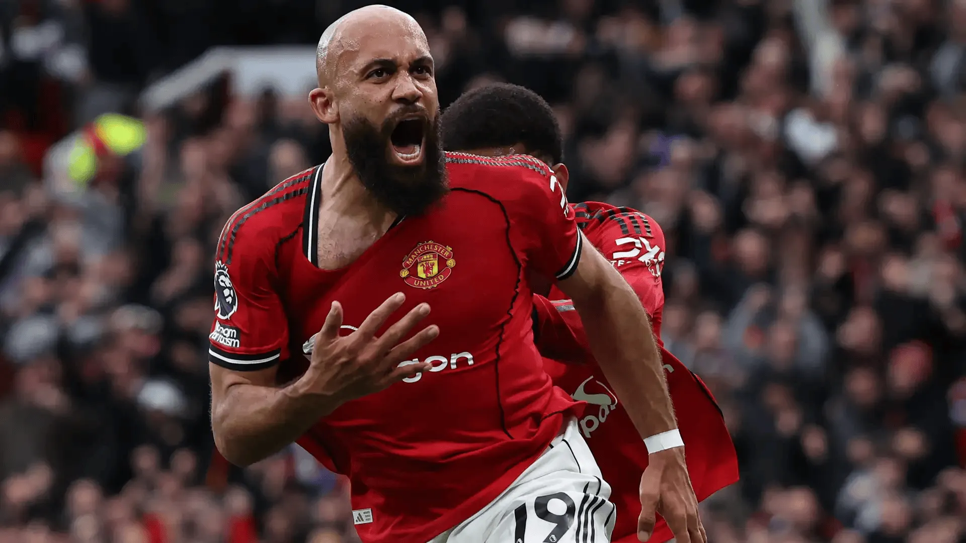 佩蒂特:姆伯莫球商很高,跑位意识强&曼联这笔引援很值