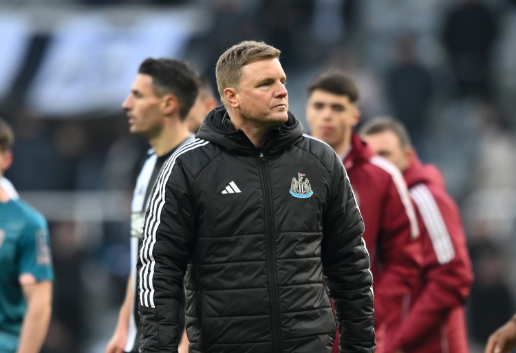 星空体育官网-瓜帅与埃迪·豪交手21次17胜，后者是前者赢球场次并列最多的教练